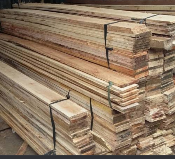 Jual Kayu Papan 3/20 X 300 Cm | PaDi UMKM